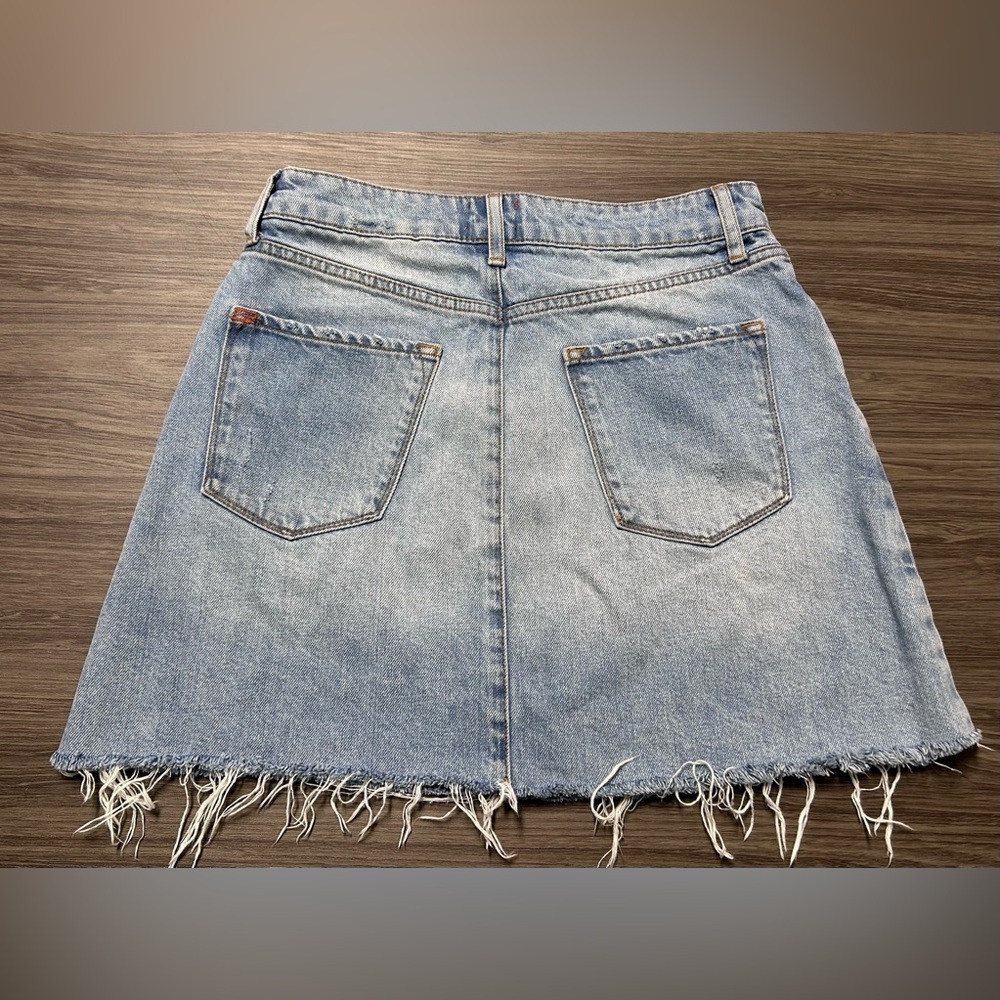 BDG Urban Outfitters Blue Jean Skirt Size Medium - Picture 6 of 6